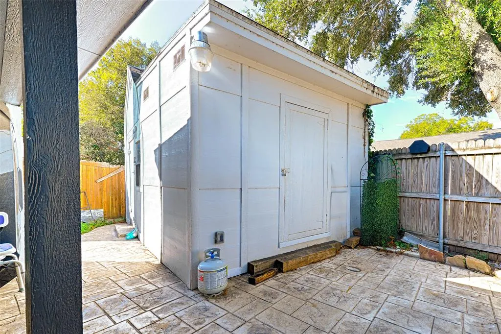 405 Vicki Street
