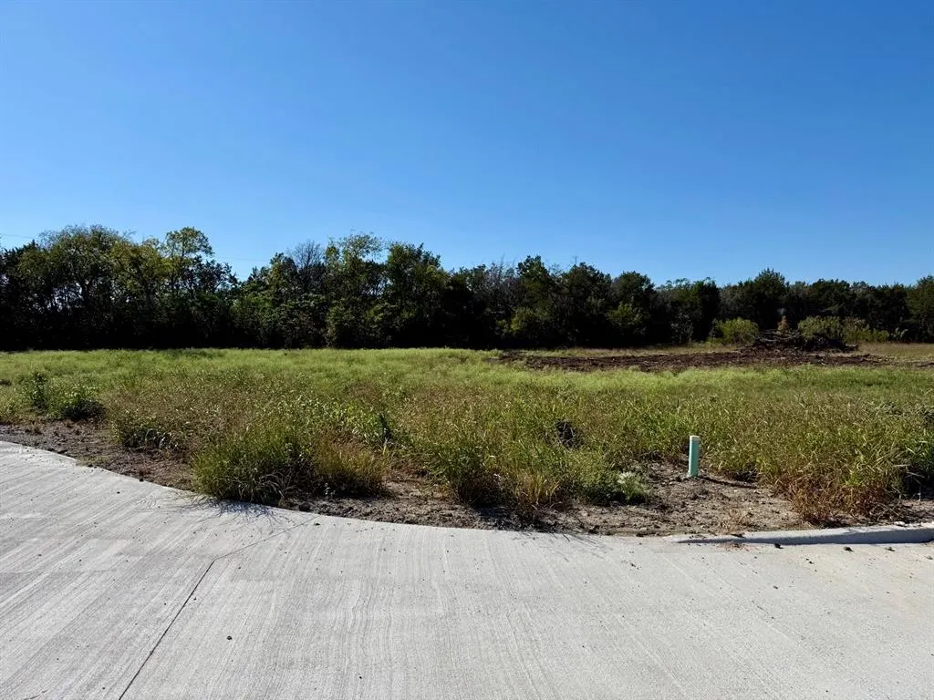 TBD Piper Oaks Lane