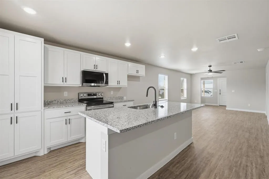418 Elmont Street