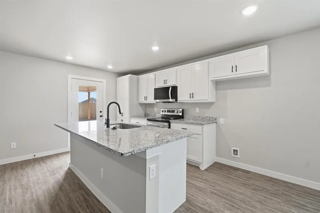 418 Elmont Street