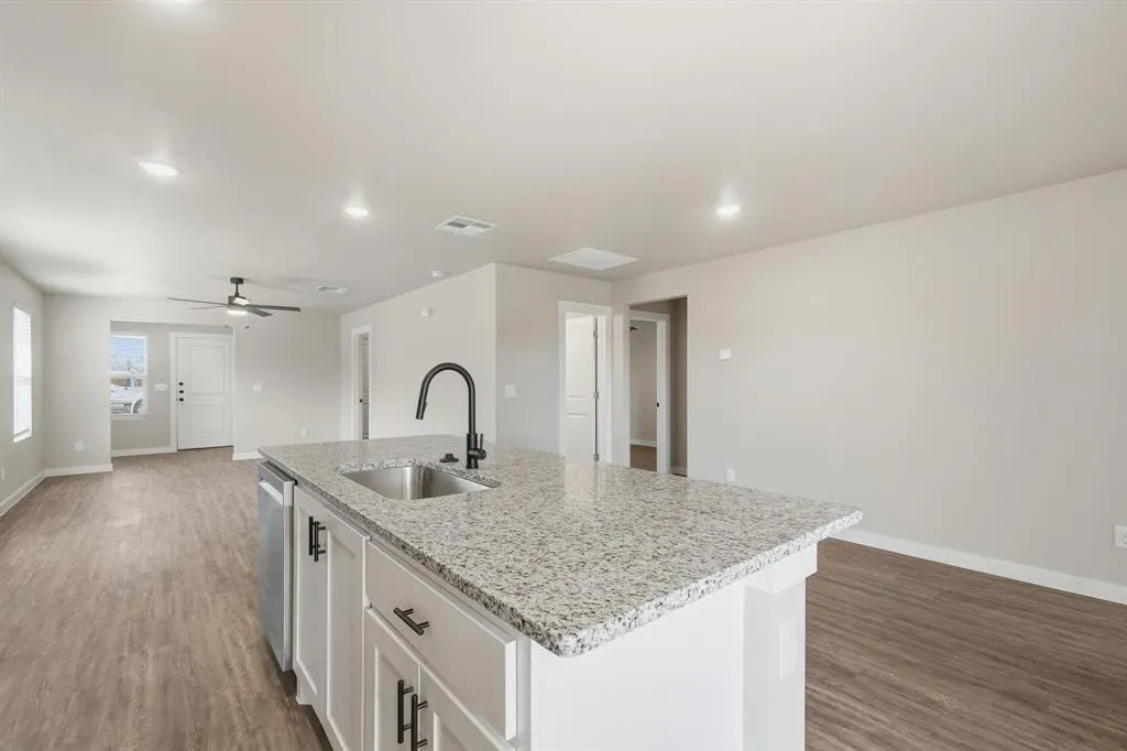 418 Elmont Street