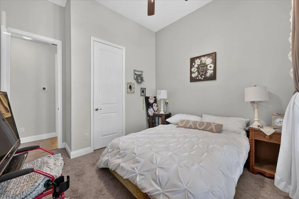 2525 Perdenales Drive