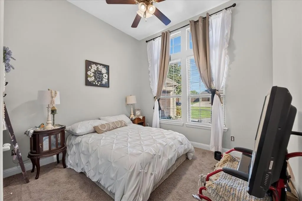 2525 Perdenales Drive