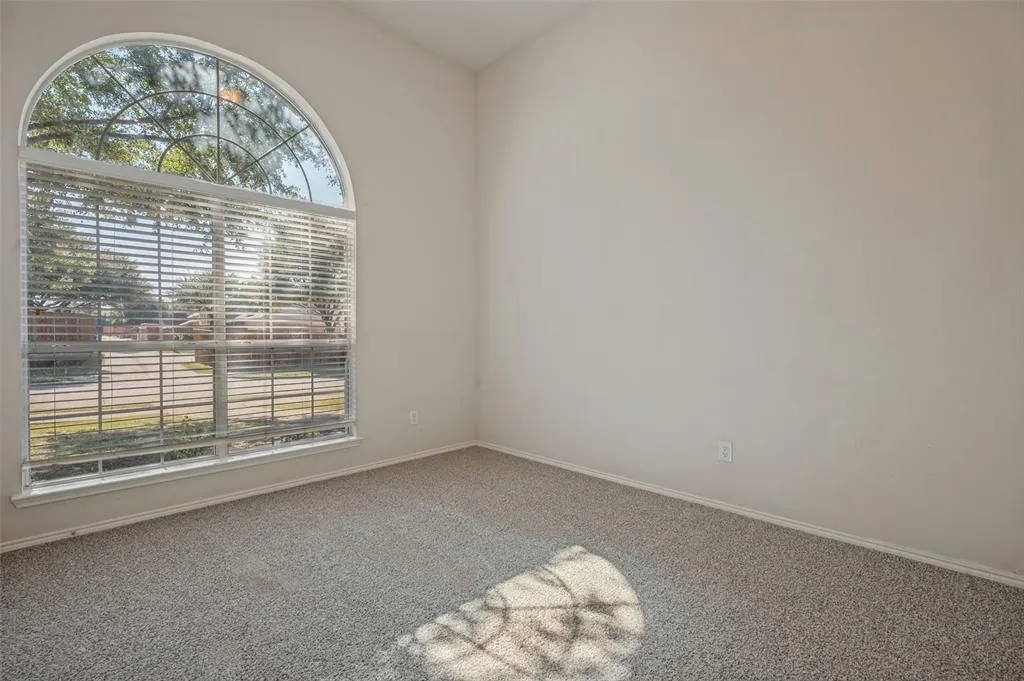 1021 Cherry Hill Lane