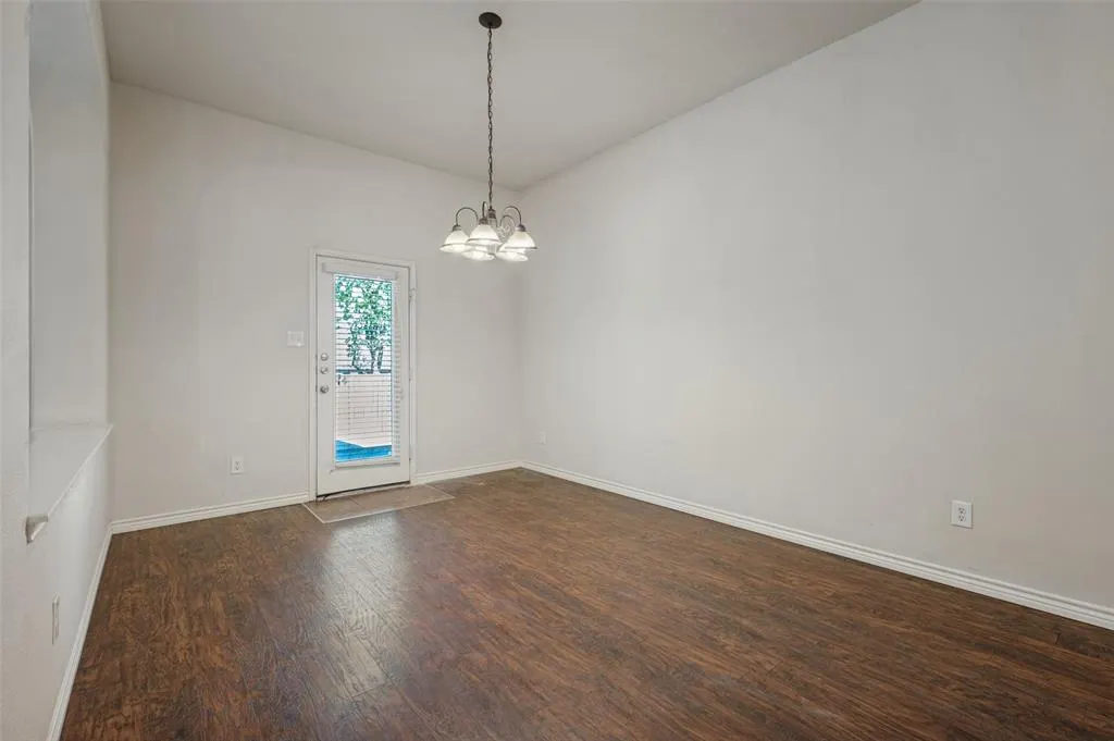 1021 Cherry Hill Lane