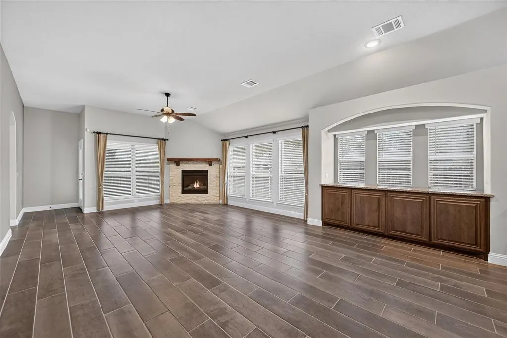 1941 Silverleaf Drive