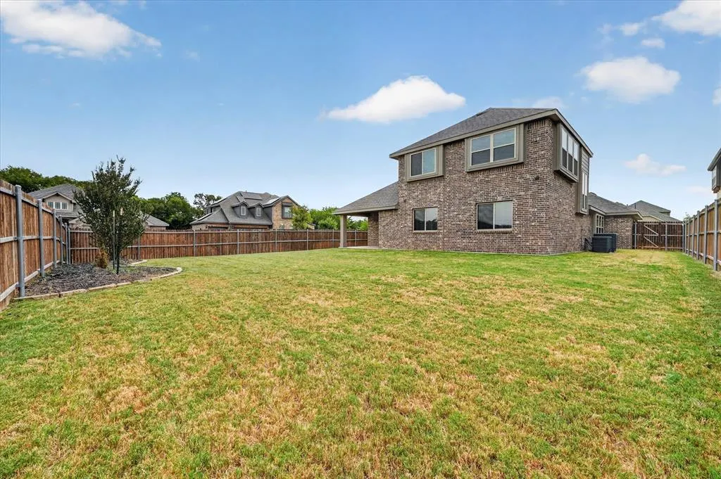 1941 Silverleaf Drive