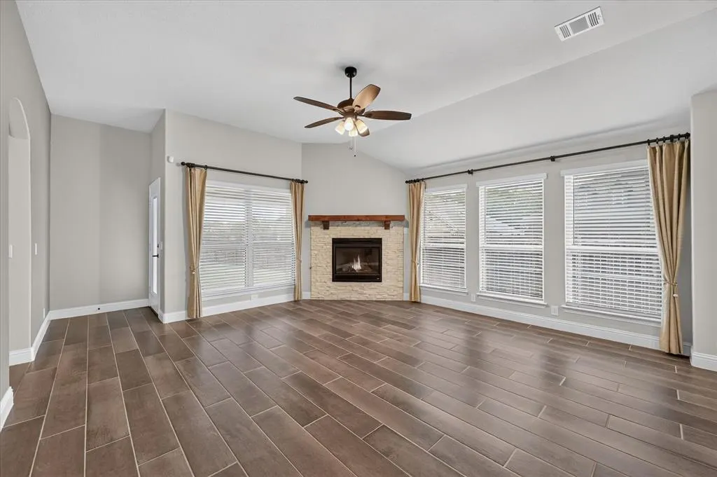 1941 Silverleaf Drive