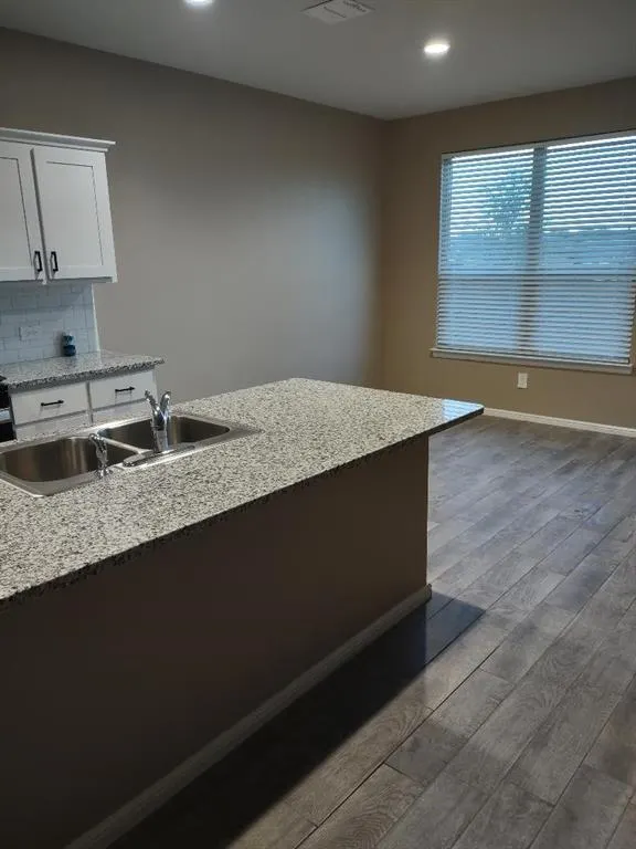 109 Blossom Trail