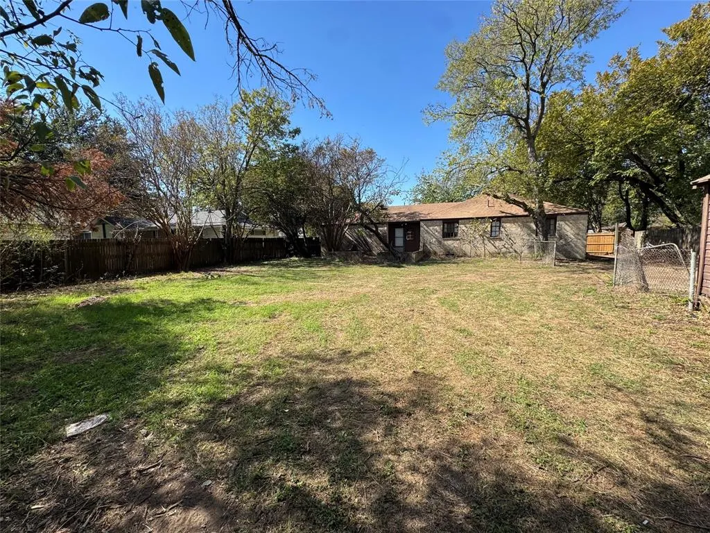 2242 Lolita Drive