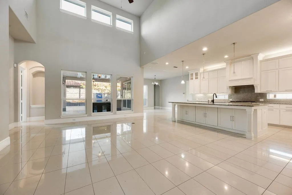 13364 Leeson Lane