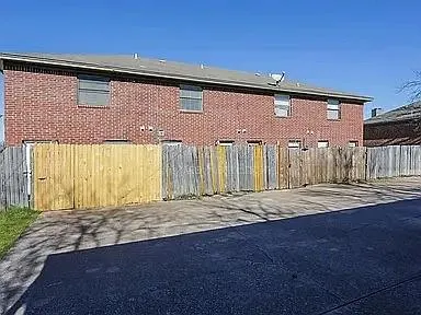 5901 Shadydell Drive