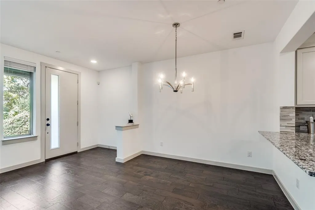 1423 Lamb Drive