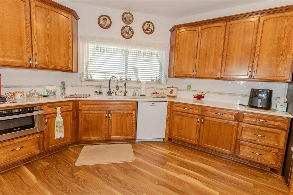 2301 Ians Court