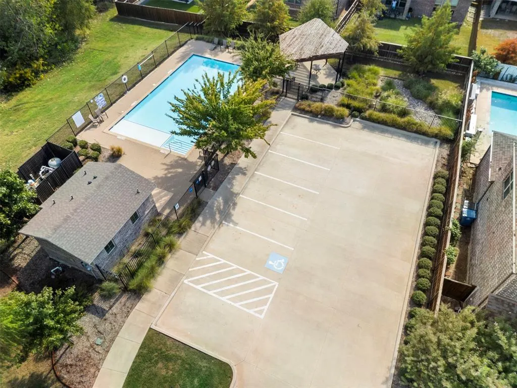 3713 Sweetclover Drive