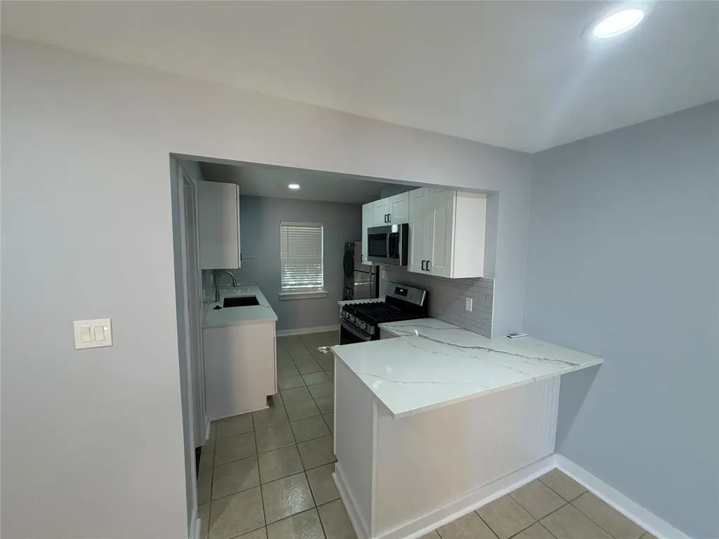 2320 Prichard Lane