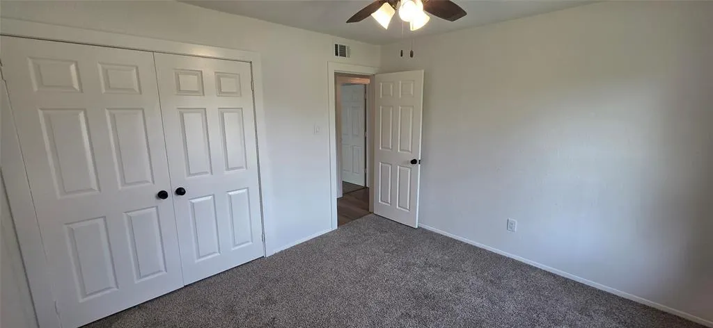 5700 Saddleback Circle