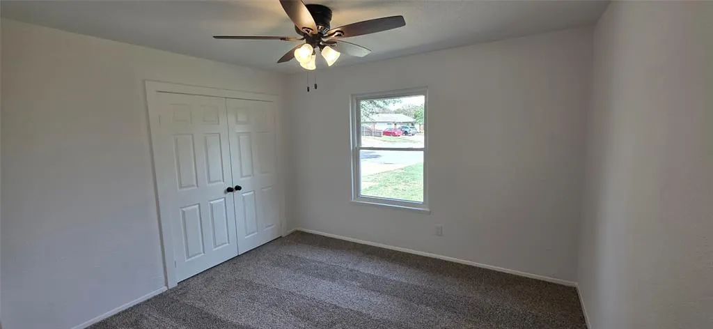 5700 Saddleback Circle