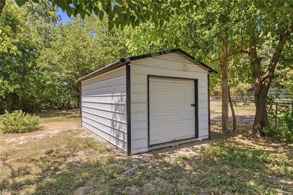 106 Park Drive