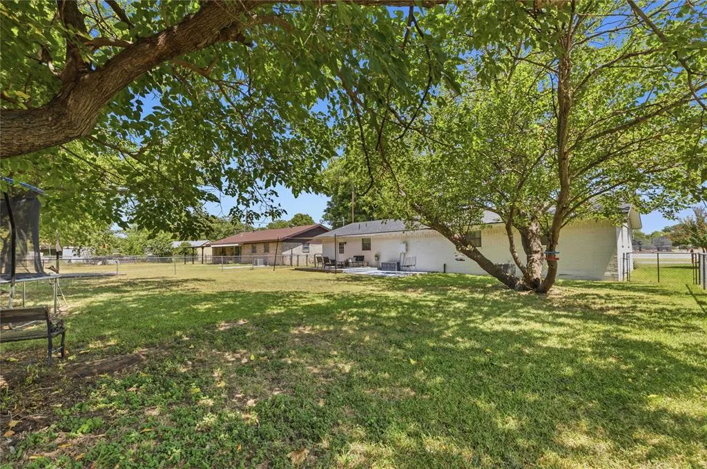 106 Park Drive
