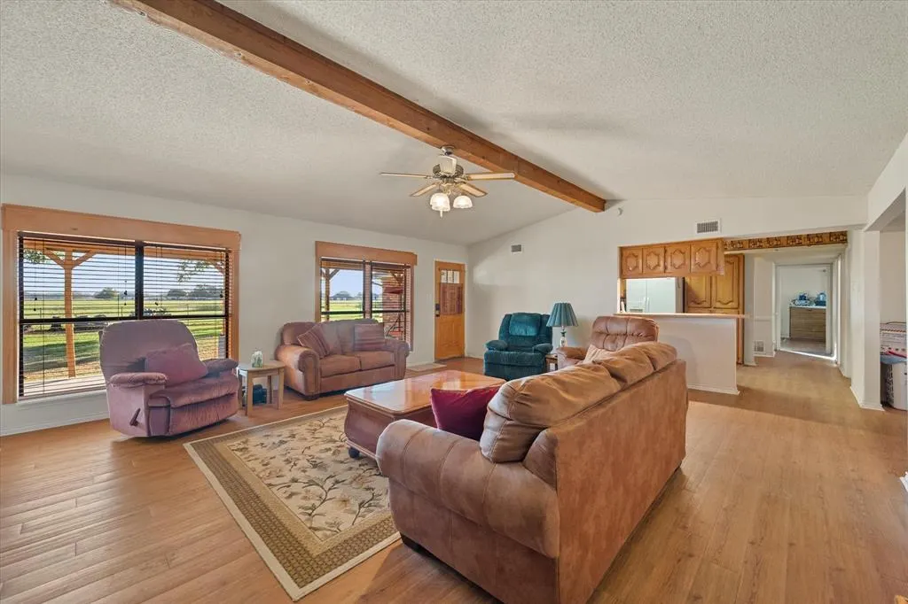 353 Brazier Road