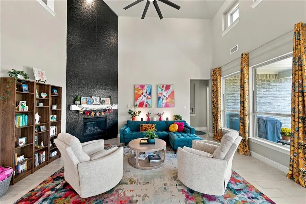 9300 Pecan Woods Trail