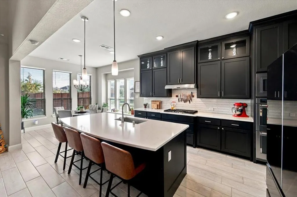 9300 Pecan Woods Trail