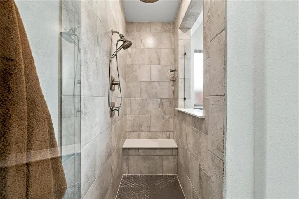 9300 Pecan Woods Trail