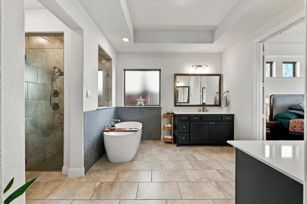 9300 Pecan Woods Trail