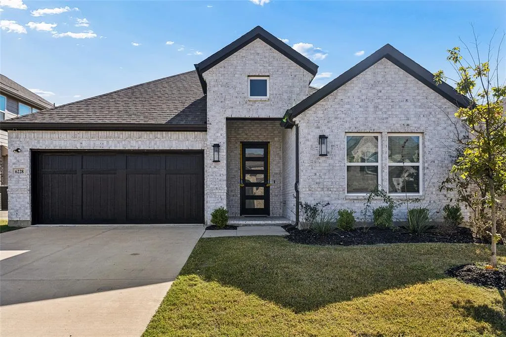6228 White Creek Drive