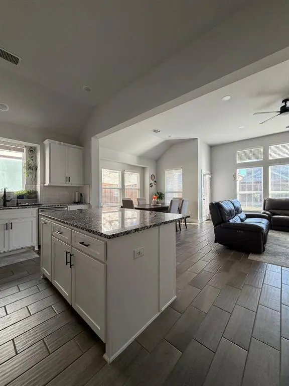 6228 White Creek Drive