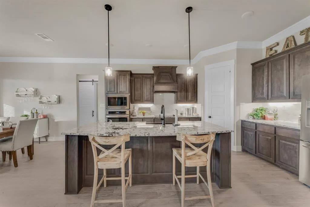 4125 Old Springtown Road