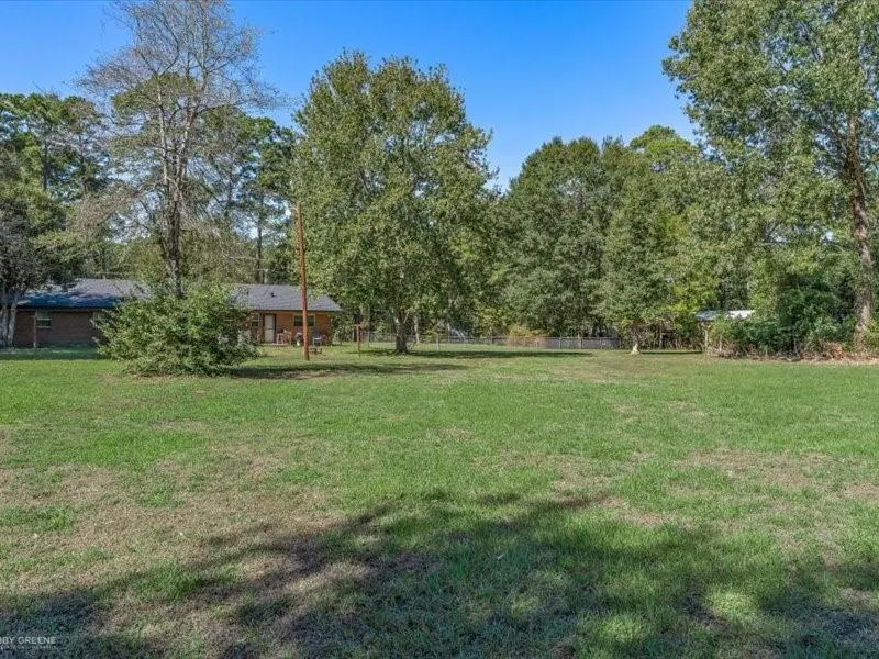 404 Laura Street