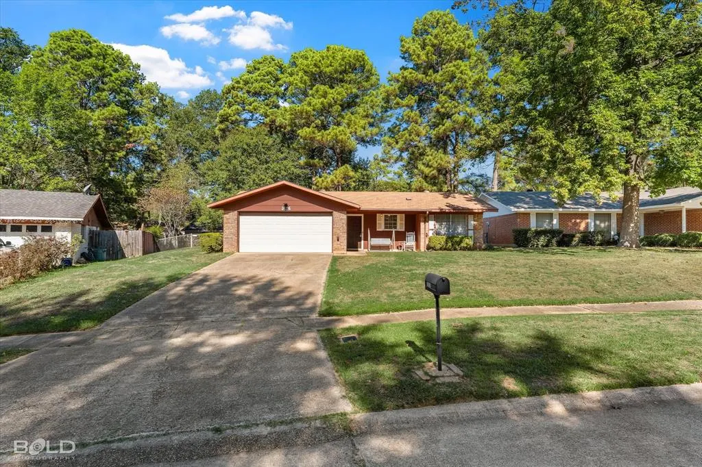 1626 Applewood Drive