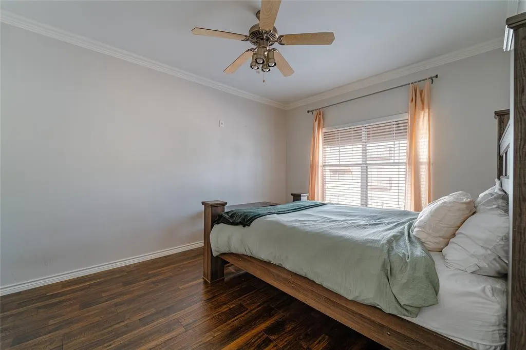 3102 Kings Road #203