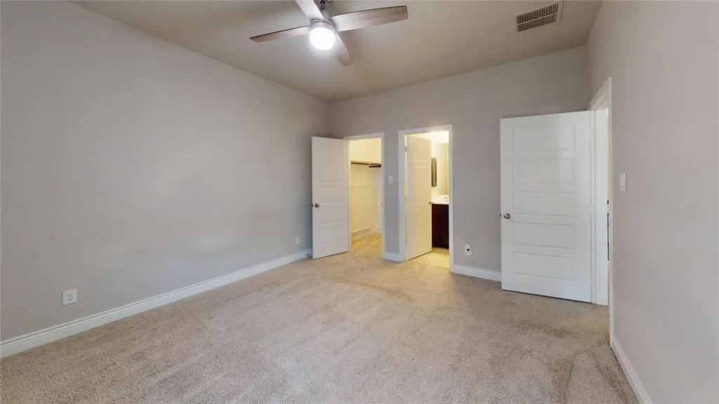 965 Canterbury Lane