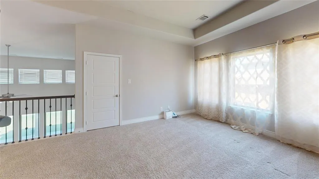 965 Canterbury Lane