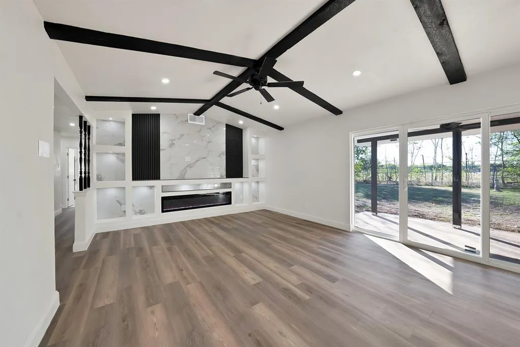 858 Lexington Drive