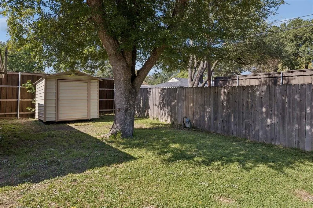 10621 Mapleridge Drive