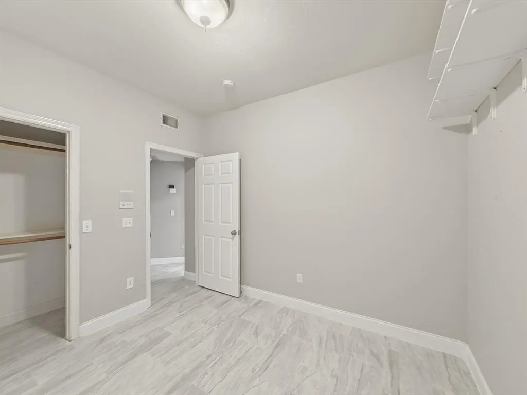 2132 Cliffside Drive