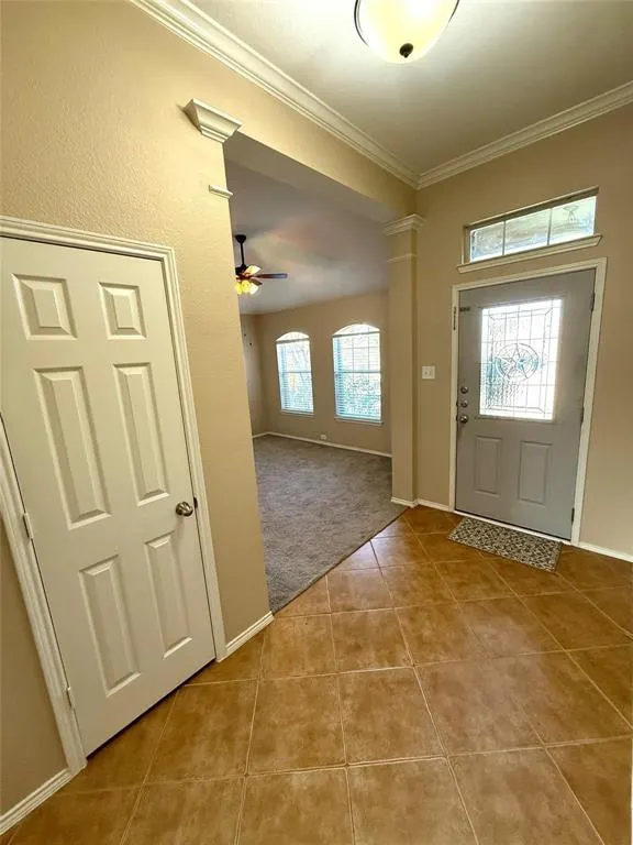 2111 Red River Road