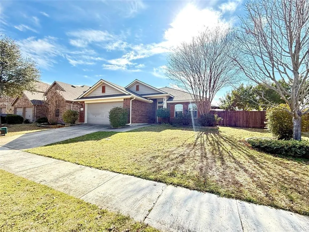 2111 Red River Road