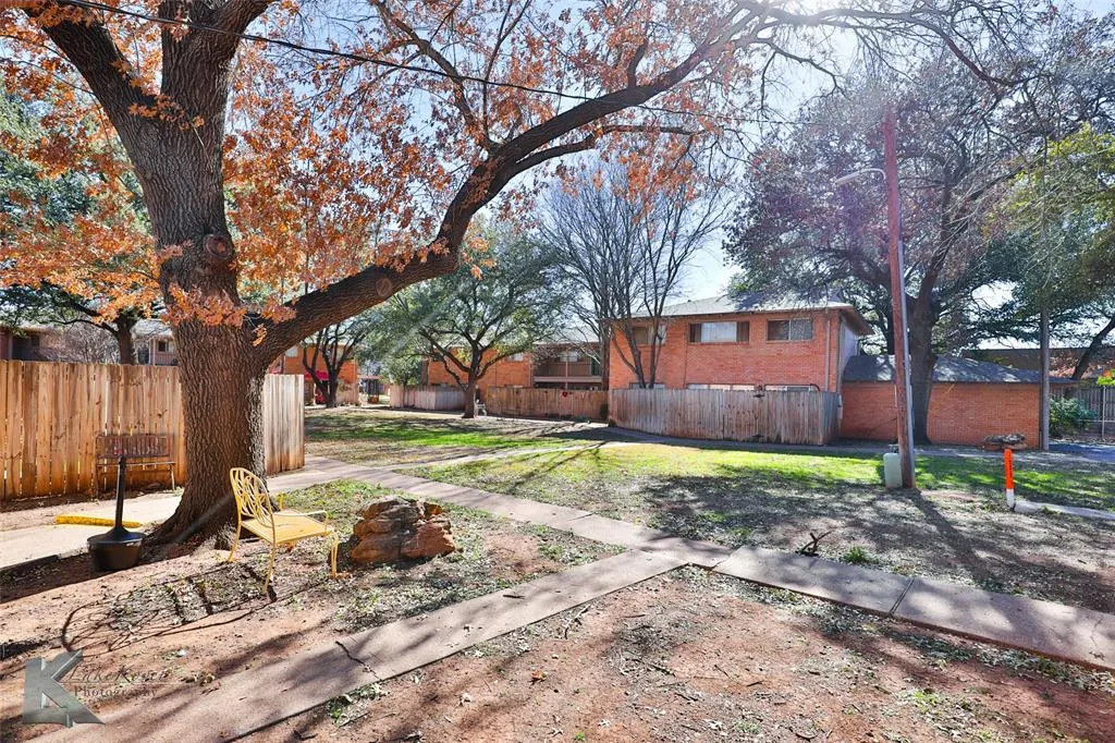 2600 Ivanhoe Lane #403