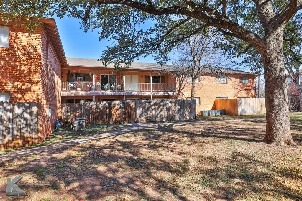 2600 Ivanhoe Lane #403