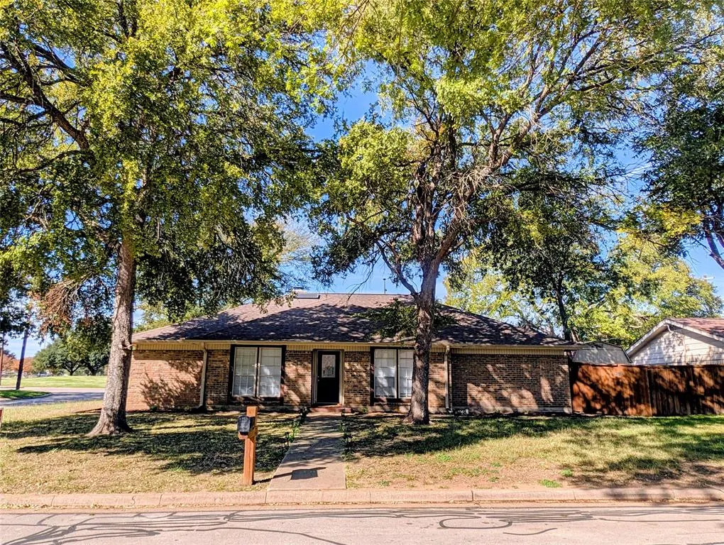 2100 Arlena Drive
