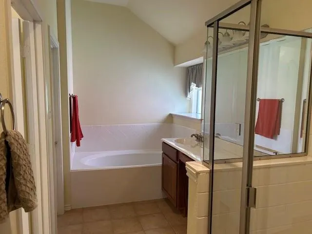 28 Emerald Pond Drive
