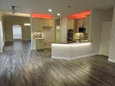 2032 Knights Court