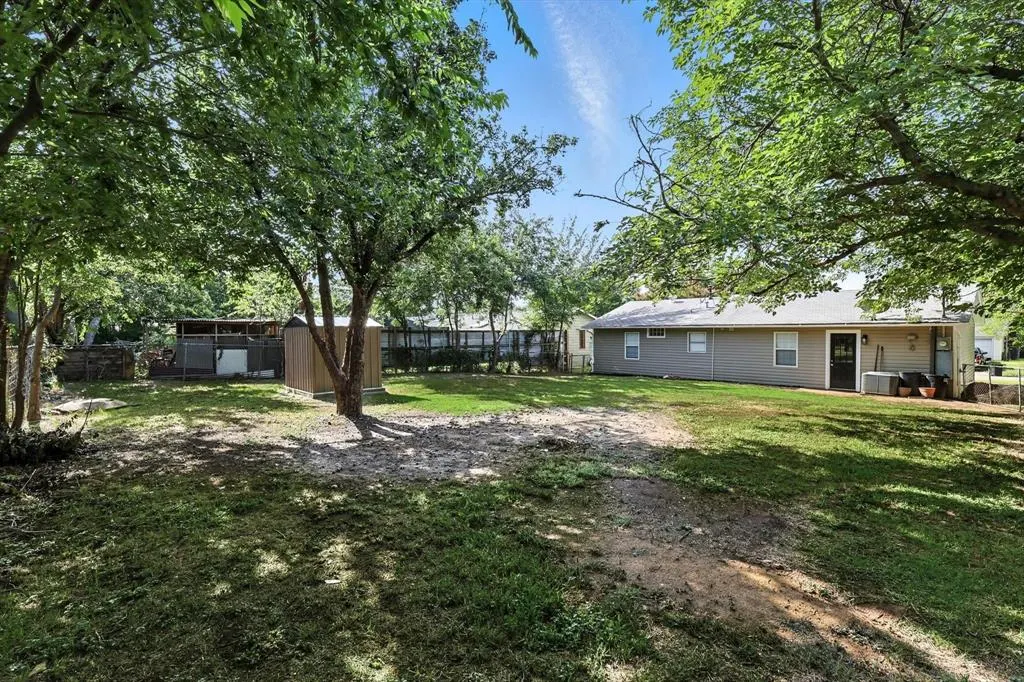 106 Tarrant Drive