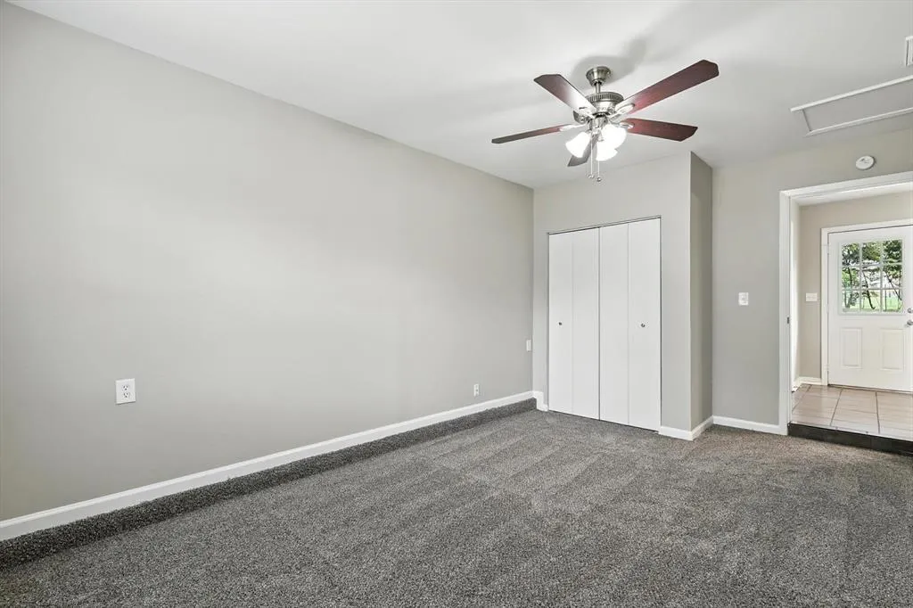 106 Tarrant Drive