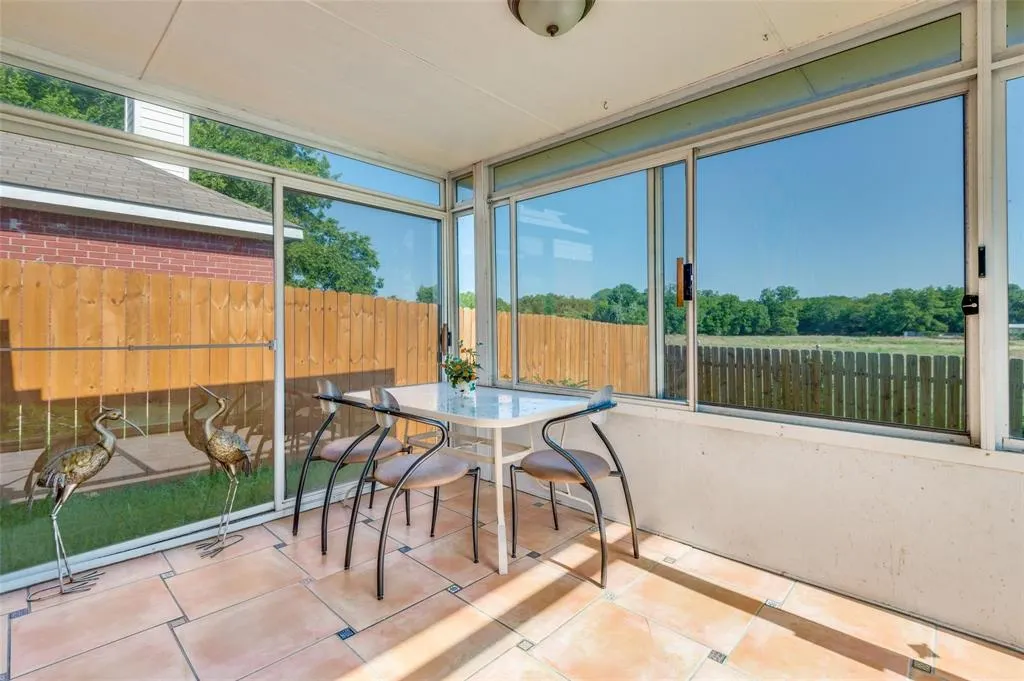 1153 Bay Side Drive